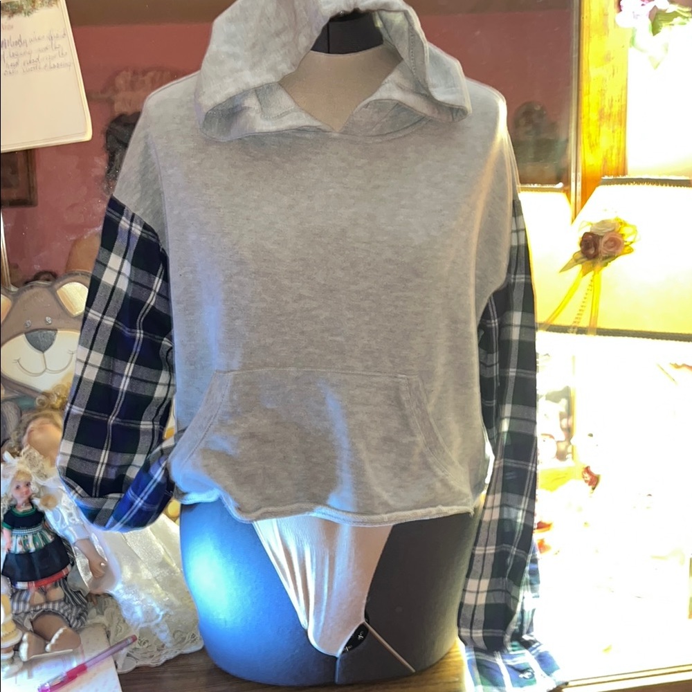 Juniors Gray Hoodie with Plaid Sleeves